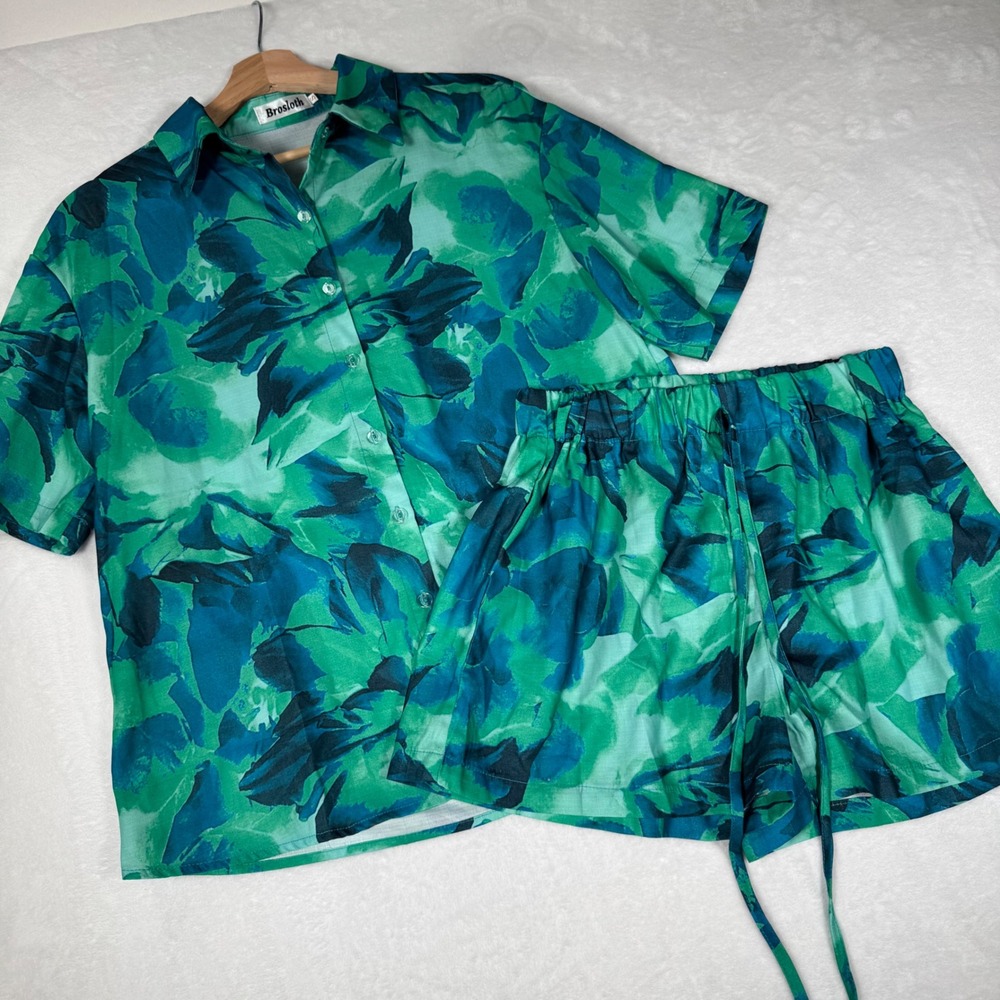 Brosloth 2-Piece Set Women Small Green Abstract Floral Linen Blend Shorts Shirt